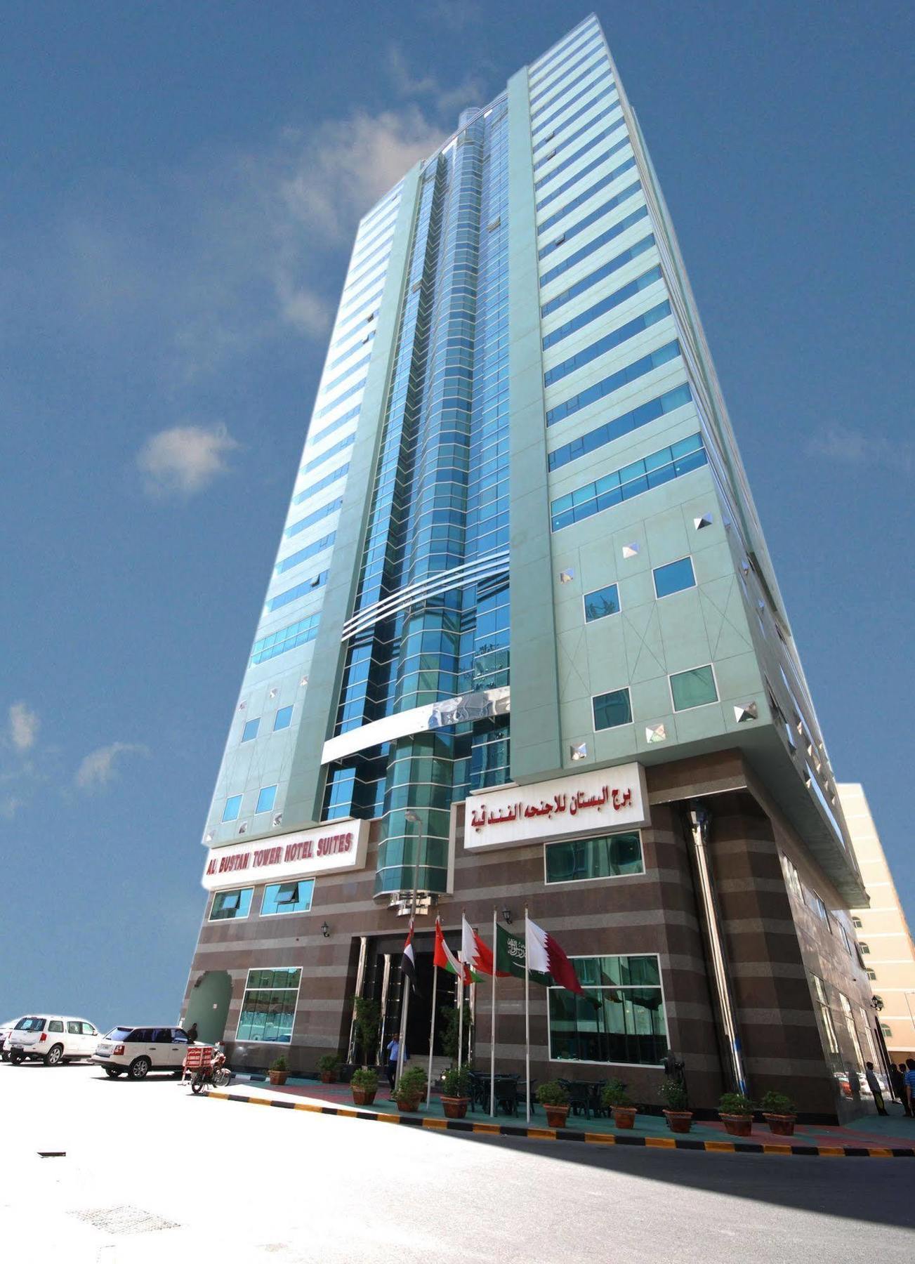 Al Bustan Tower Hotel Suites Sharjah Exterior photo